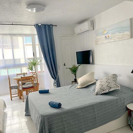 Studio Flat 150M Away From Beach Торевьиа Экстерьер фото